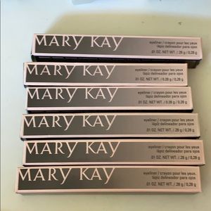 6-Mary Kay Eyeliner